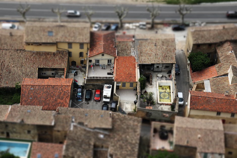 Vue aérienne d'un village provençal